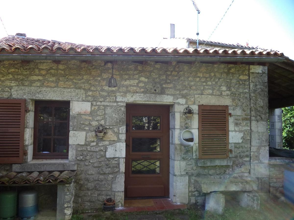 Traditional Charentais Cottage In Countryside 25 Minutes From Royan Balanzac Экстерьер фото