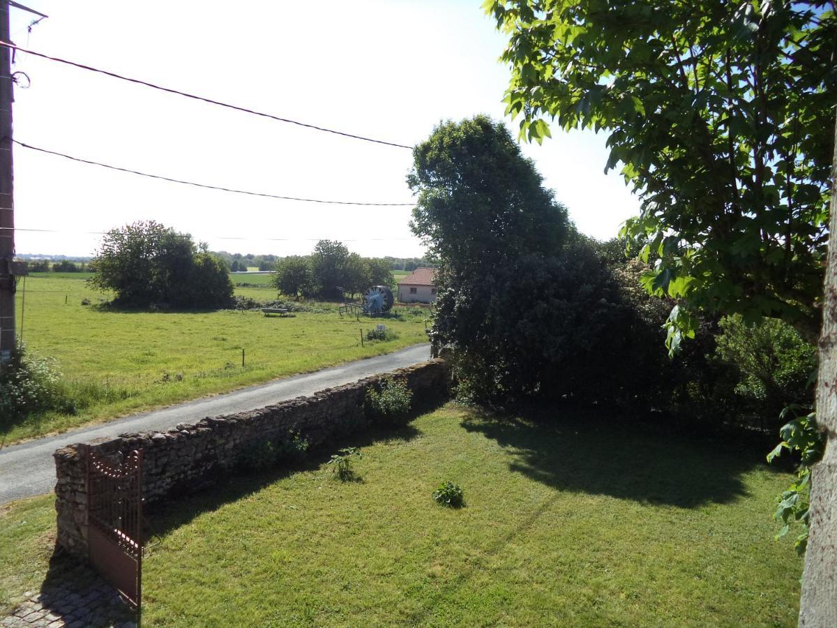 Traditional Charentais Cottage In Countryside 25 Minutes From Royan Balanzac Экстерьер фото